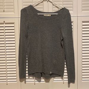 Abercrombie kids gray sweater - Medium
